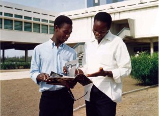 Jeunes &eacute;tudiants du S&eacute;n&eacute;gal