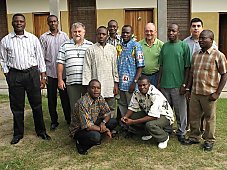 A Salongo (Kinshasa), une petite &eacute;quipe de 4e &eacute;tape est confi&eacute;e &agrave; la responsabilit&eacute; de Gaetano Gazzola. 